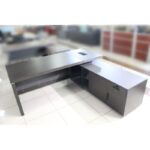 Bureau with lateral MJA6520